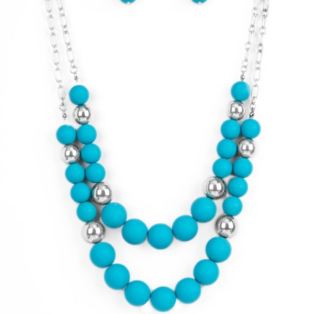 Paparazzi 2 Necklace lot